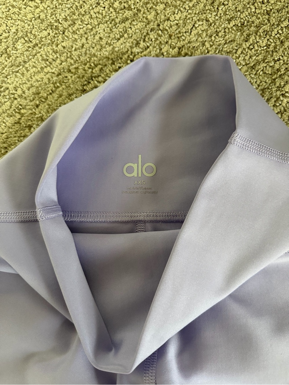 Alo yoga airlift High-Rise Lavender Leggings - Picture 2 of 3